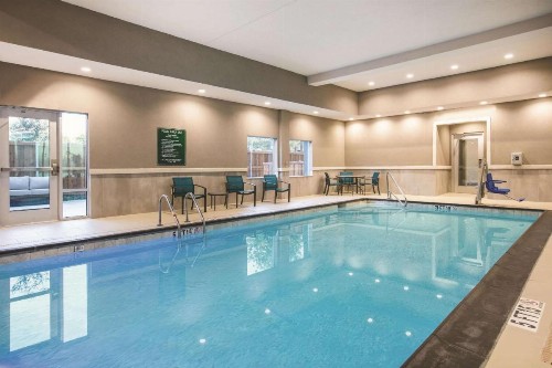 La Quinta by Wyndham Dallas - Richardson - image 10