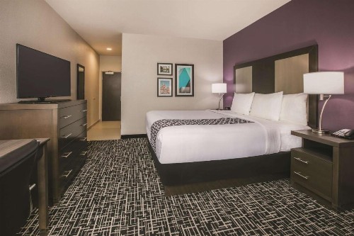 La Quinta by Wyndham Dallas - Richardson - image 17