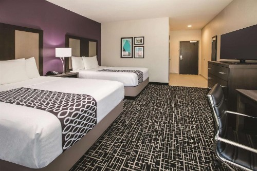 La Quinta by Wyndham Dallas - Richardson - image 2