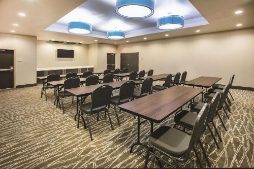 La Quinta by Wyndham Dallas - Richardson - image 20
