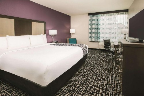 La Quinta by Wyndham Dallas - Richardson - image 25