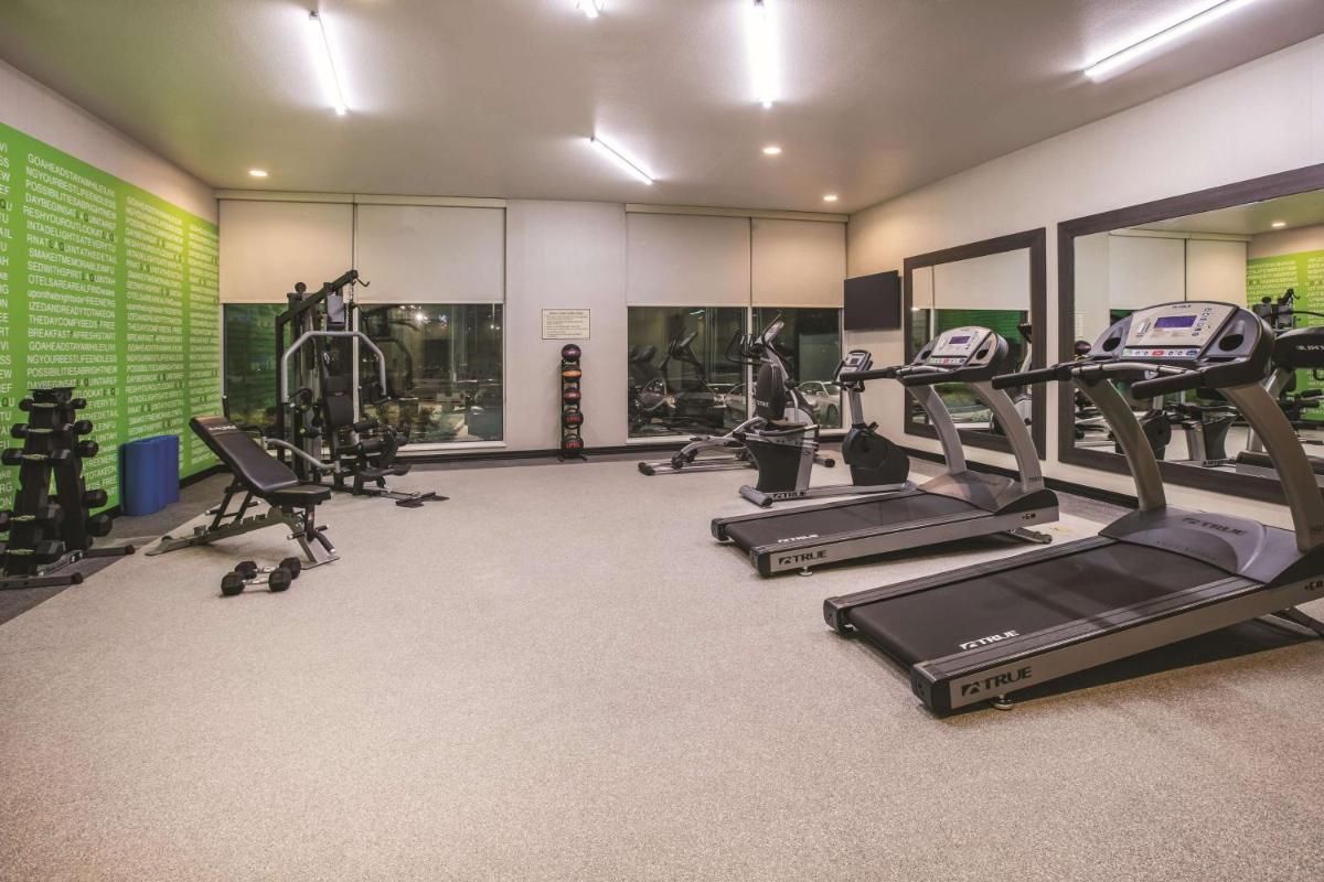 La Quinta by Wyndham Dallas - Richardson - image 6