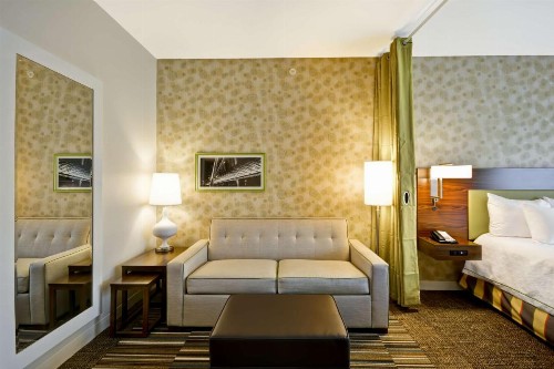 Home2 Suites by Hilton Dallas Downtown at Baylor Scott & White - image 29