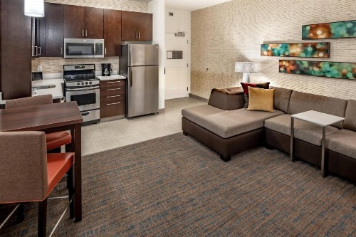 Residence Inn by Marriott Dallas at The Canyon - image 12