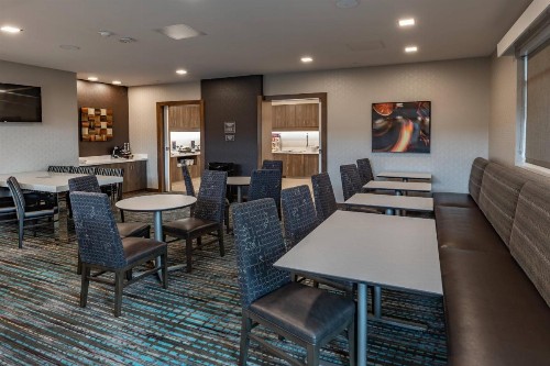Residence Inn by Marriott Dallas at The Canyon - image 18