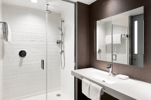 AC Hotel By Marriott Dallas By The Galleria - image 11