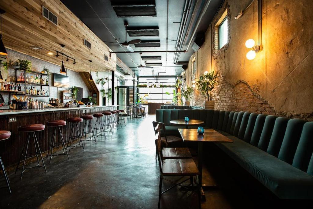 Deep Ellum Hostel - main image