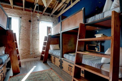 Deep Ellum Hostel - image 23