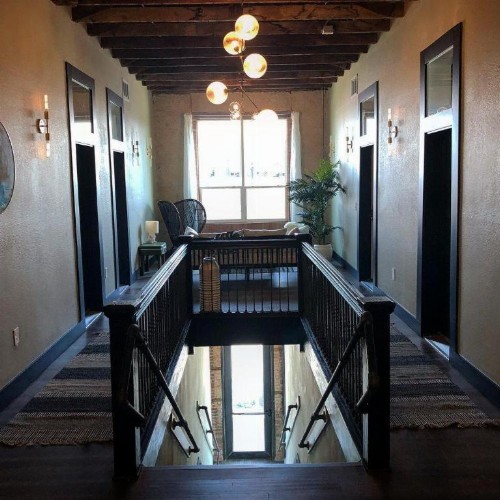Deep Ellum Hostel - image 5