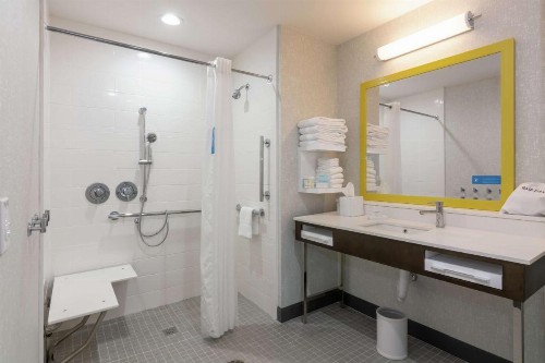Hampton Inn & Suites Dallas East - image 23