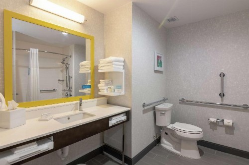 Hampton Inn & Suites Dallas East - image 26