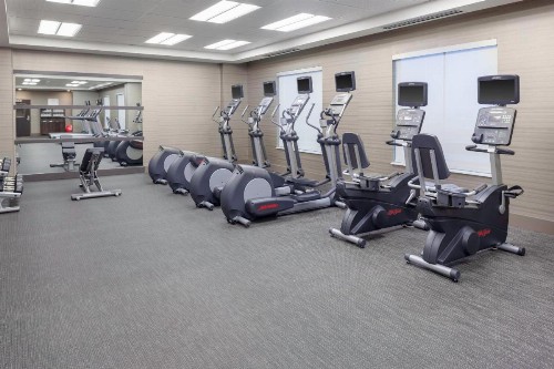 Courtyard by Marriott Dallas Downtown/Reunion District - image 32