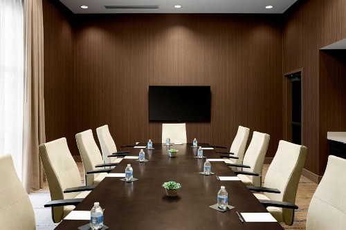 Courtyard by Marriott Dallas Downtown/Reunion District - image 40