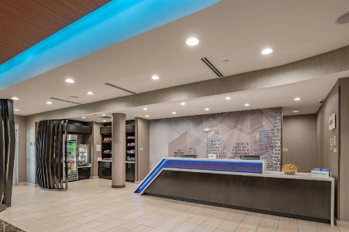 SpringHill Suites Dallas Central Expressway - image 10