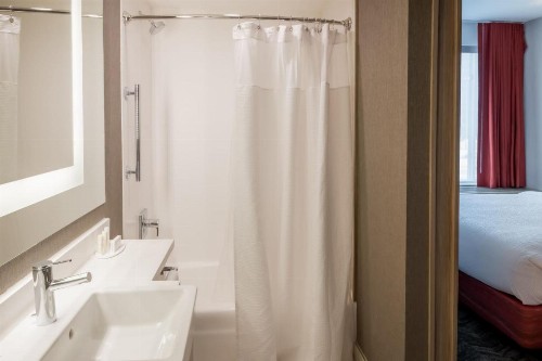 SpringHill Suites Dallas Central Expressway - image 35