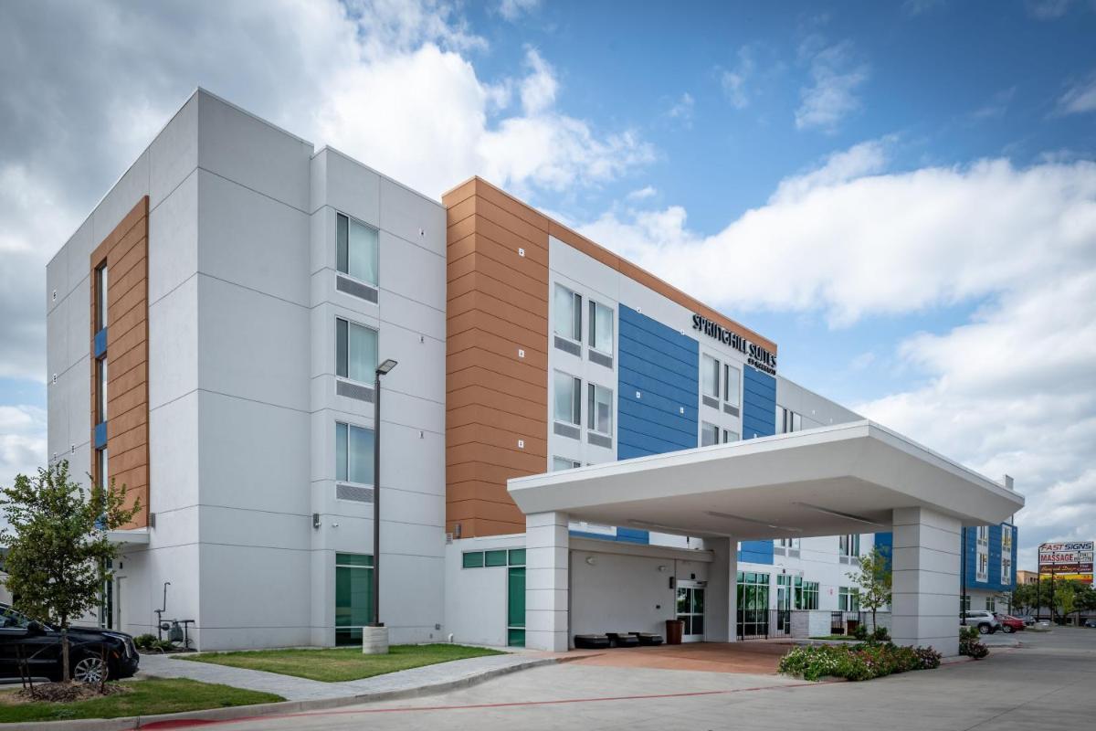 SpringHill Suites Dallas Central Expressway - image 6