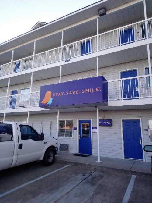 InTown Suites Extended Stay Dallas TX – Preston Rd - image 11