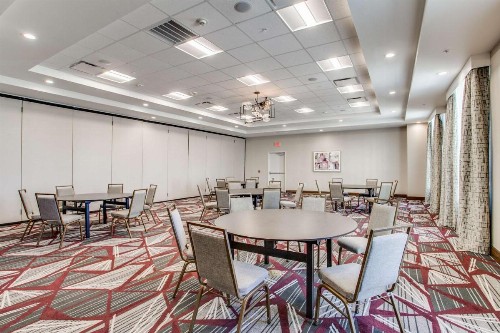 Hilton Garden Inn Dallas-Central Expy/North Park Area Tx - image 31