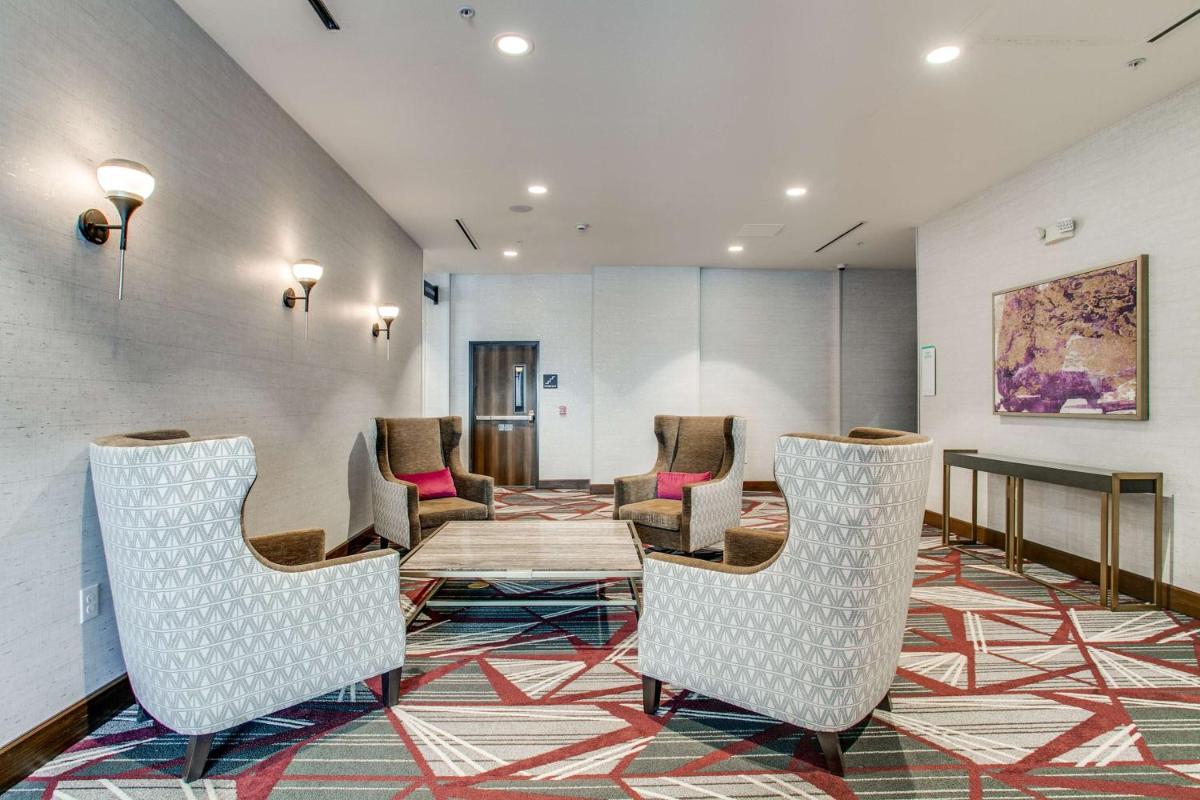 Hilton Garden Inn Dallas-Central Expy/North Park Area Tx - image 5