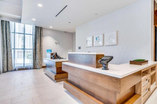 Hilton Garden Inn Dallas-Central Expy/North Park Area Tx - image 7