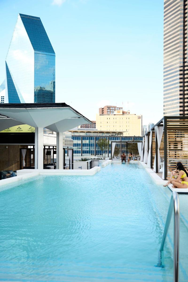Thompson Dallas - image 3