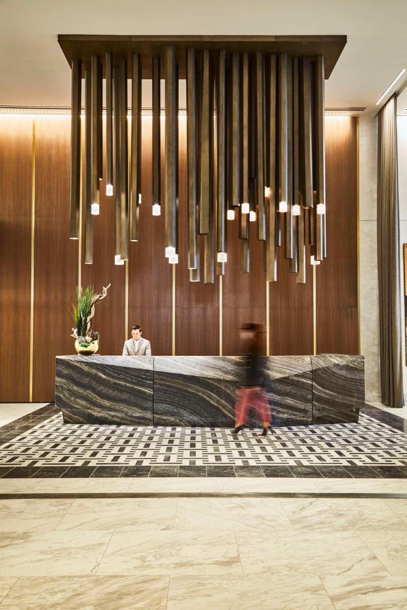 Thompson Dallas - image 7