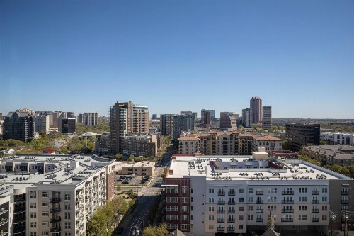 Marriott Dallas Uptown - image 17