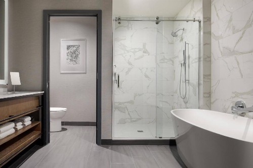 Marriott Dallas Uptown - image 30