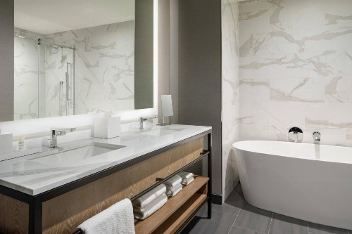 Marriott Dallas Uptown - image 32