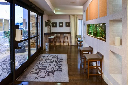Hampton Inn San Francisco - Daly City - image 11