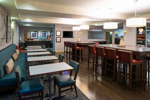 Hampton Inn San Francisco - Daly City - image 6