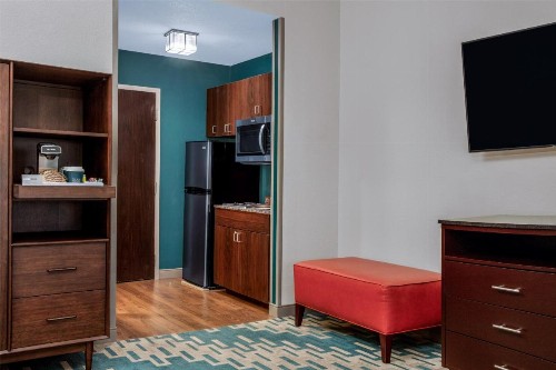 Four Points by Sheraton Fort Lauderdale Airport - Dania Beach - image 3