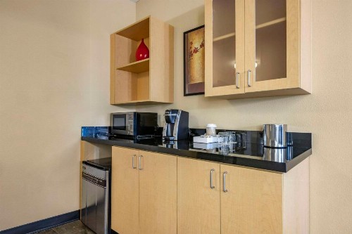 Cambria Hotel Ft Lauderdale Airport South & Cruise Port - image 16