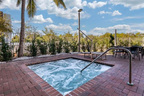Cambria Hotel Ft Lauderdale Airport South & Cruise Port - image 33