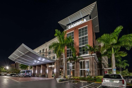 Cambria Hotel Ft Lauderdale Airport South & Cruise Port - image 5