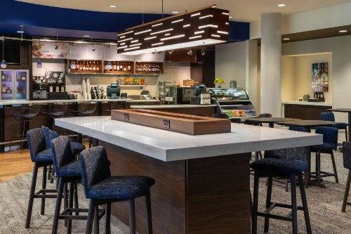 Courtyard by Marriott Fort Lauderdale Airport & Cruise Port - image 24