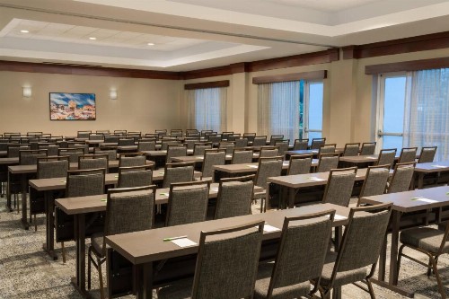 Courtyard by Marriott Fort Lauderdale Airport & Cruise Port - image 35