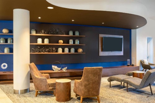 Courtyard by Marriott Fort Lauderdale Airport & Cruise Port - image 5