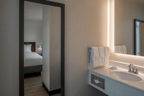 SpringHill Suites Fort Lauderdale Airport - image 23