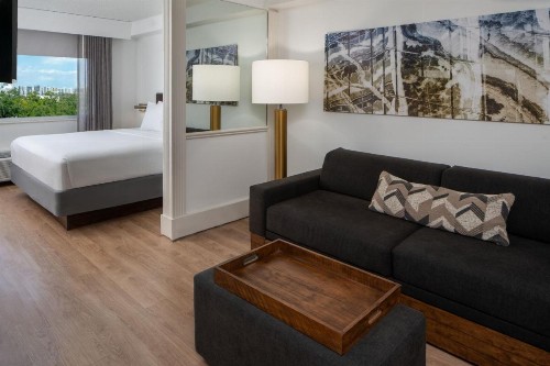 SpringHill Suites Fort Lauderdale Airport - image 24