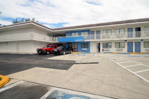 Motel 6 Dania Beach - image 26
