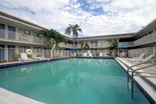 Motel 6 Dania Beach - image 30