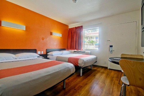 Motel 6 Dania Beach - image 45
