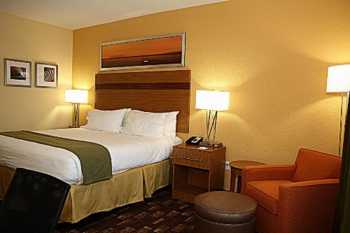 Holiday Inn Express Fort Lauderdale Airport South an IHG Hotel - image 15