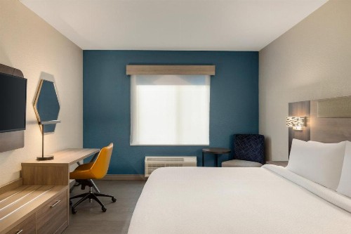 Holiday Inn Express Fort Lauderdale Airport South an IHG Hotel - image 31