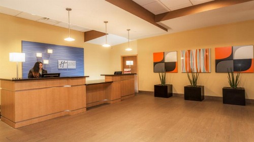 Holiday Inn Express Fort Lauderdale Airport South an IHG Hotel - image 43