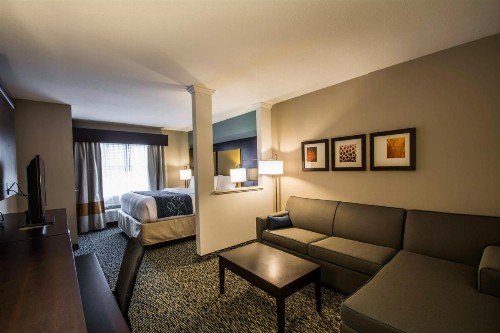 Comfort Suites Fort Lauderdale Airport South & Cruise Port - image 24