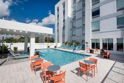 Home2 Suites By Hilton Ft. Lauderdale Airport-Cruise Port - image 12