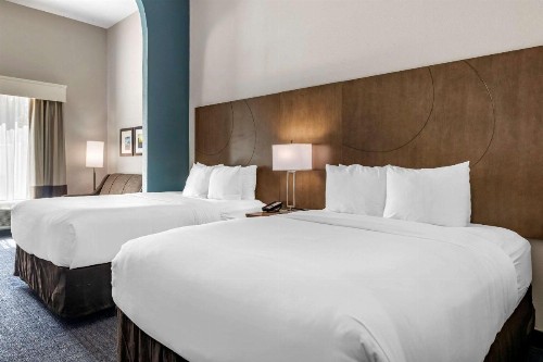 Comfort Suites Fort Lauderdale Airport & Cruise Port - image 25
