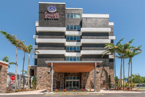 Comfort Suites Fort Lauderdale Airport & Cruise Port - image 26